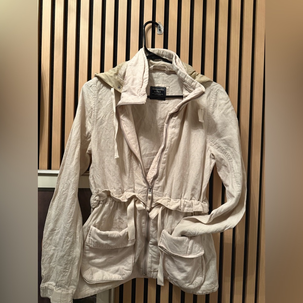 Abercrombie & Fitch Cream Utility Jacket